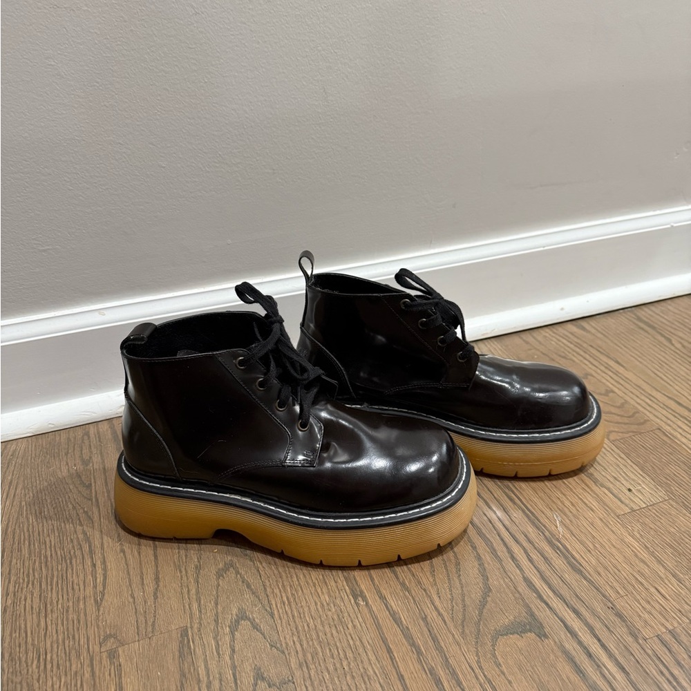 Bounce Chukka Boots in Burgundy